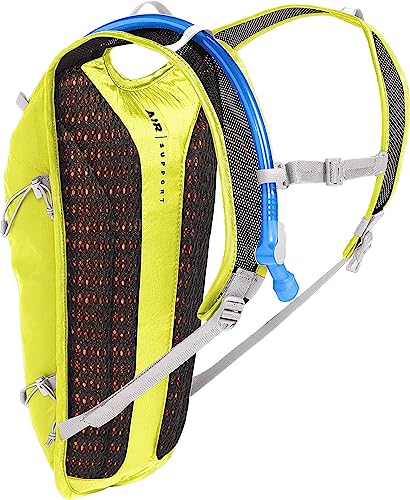 CamelBak Classic Bike Hydration Pack - 70oz, Safety Yellow - Image 6